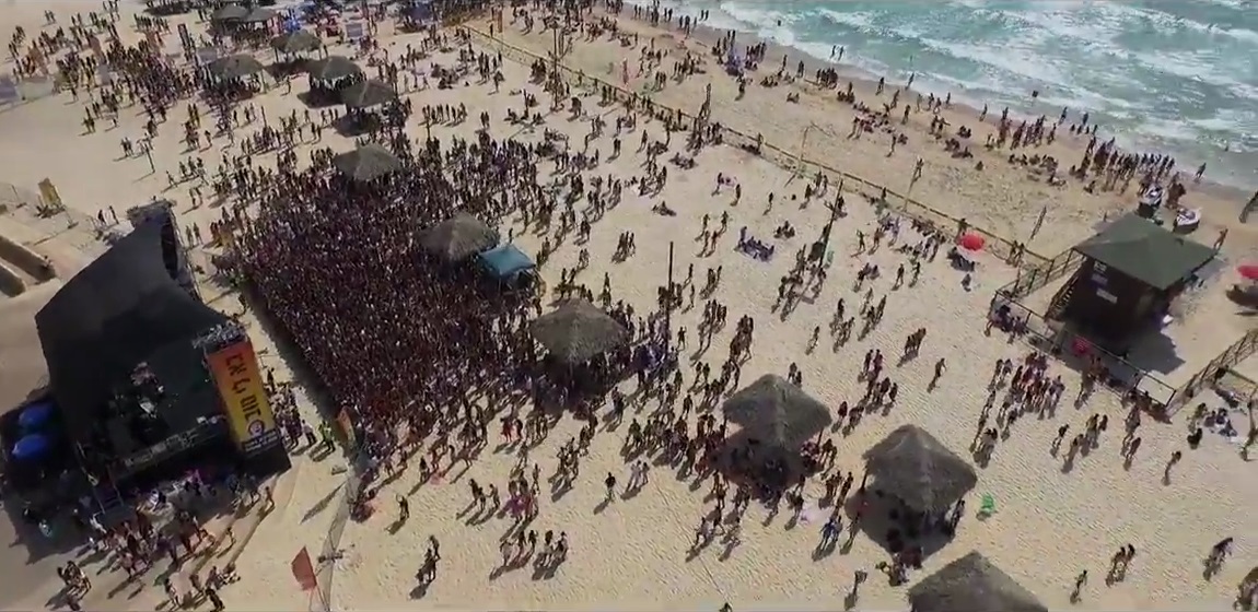 מסיבת חוף בראשון לציון
