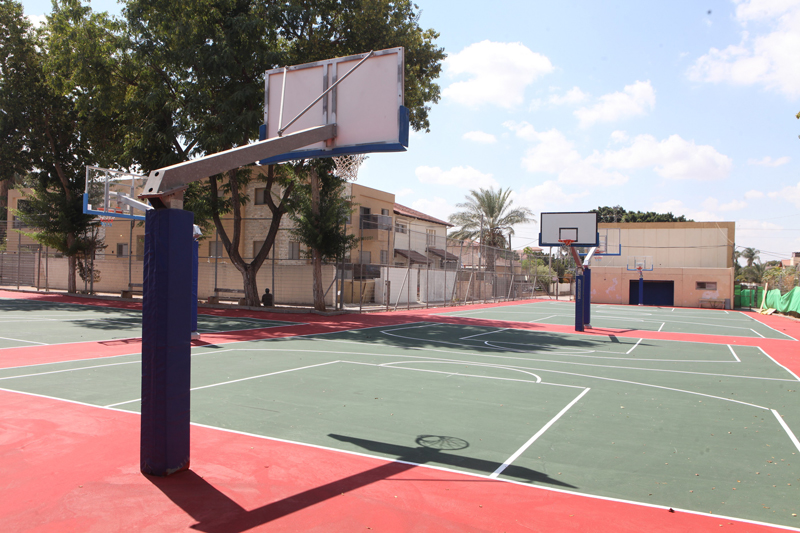 מגרש הכדורסל הפתוח בקציר (צילום: אולפני רחובות)