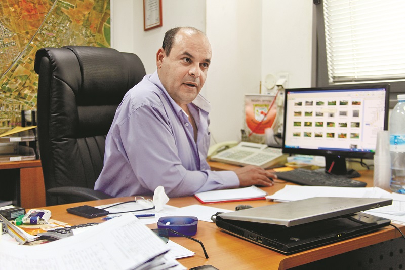יוסי כפיר (צילום: הפקות 9.9)