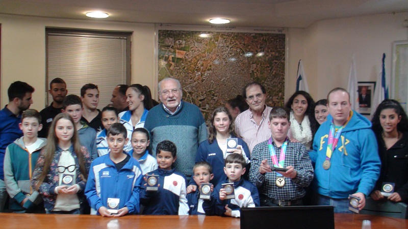 טקס חלוקת מלגות לספורטאים מצטיינים בשנה שעברה