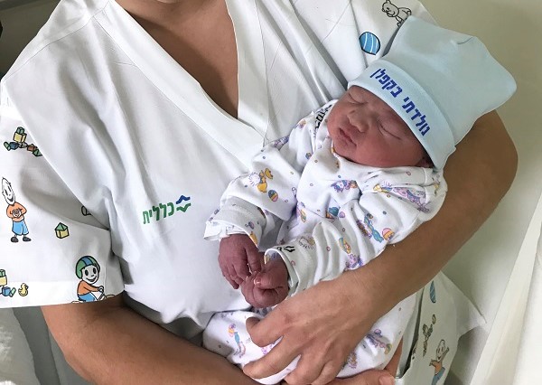 התינוק הראשון של 2018 בקפלן