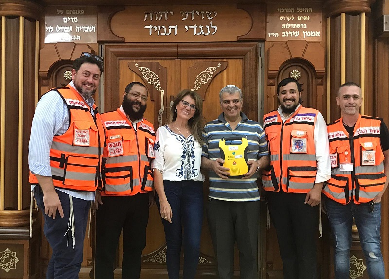חובשי איחוד הצלה ואמנון דיין