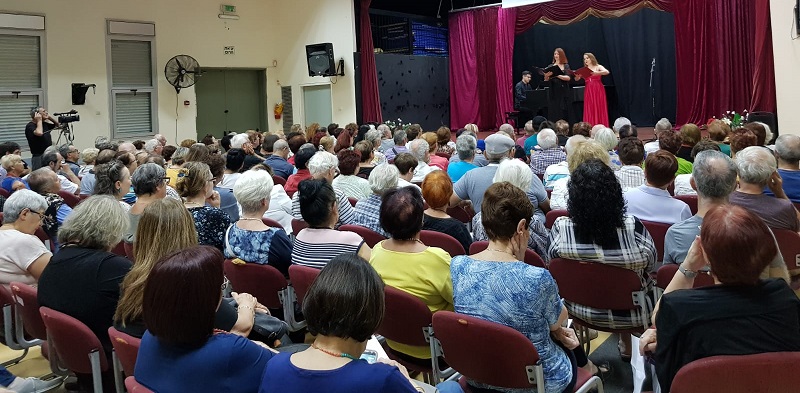 קונצרטים "שישי חופשי" ברחובות