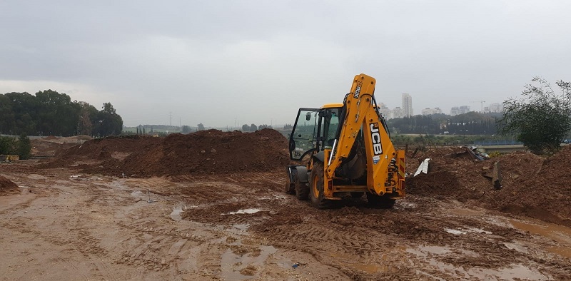 הכשרת חניון ברחוב פייקס בפארק המדע ברחובות